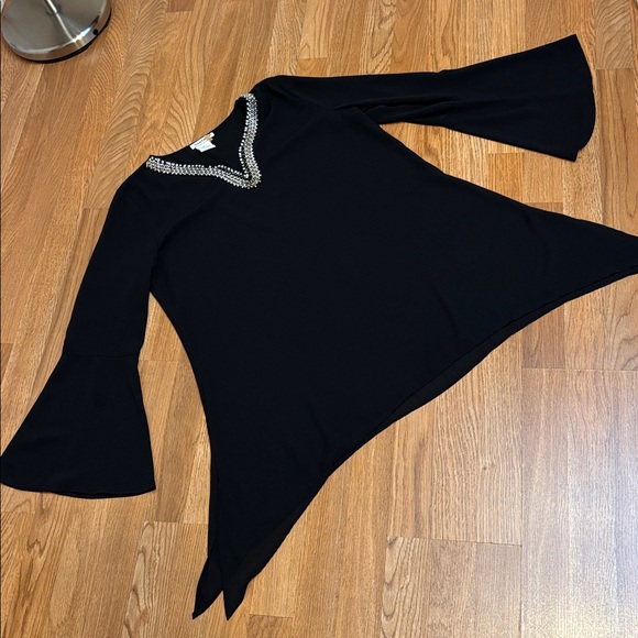 Vantarsi Tops - Vantarsi elegant black semi-sheer long bell sleeve blouse. Size XL.